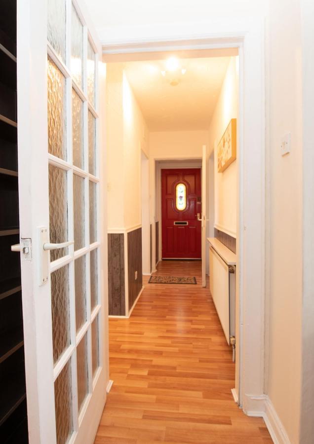 Premier - Chapel Apartment With Driveway! Cleland Экстерьер фото