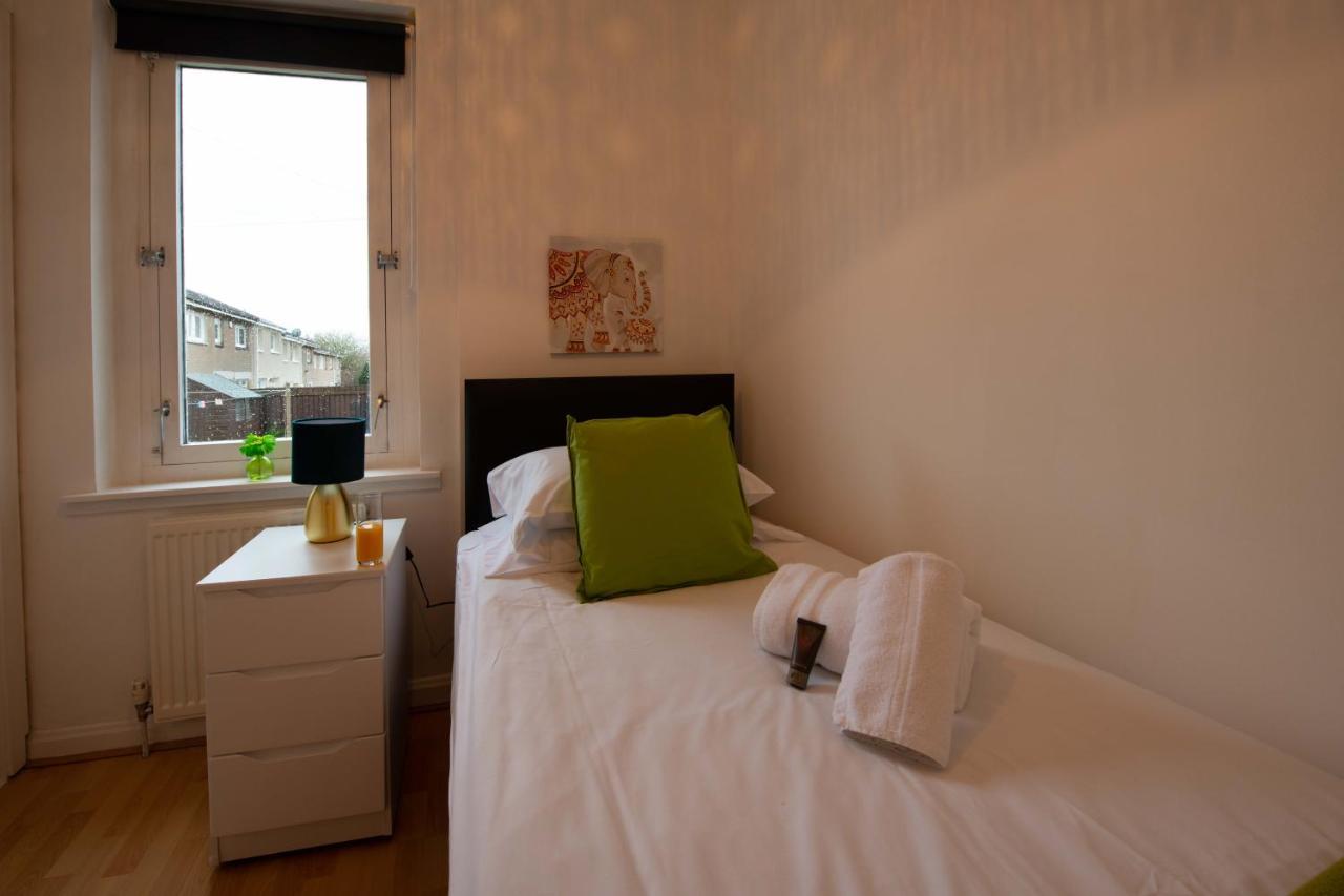 Premier - Chapel Apartment With Driveway! Cleland Экстерьер фото