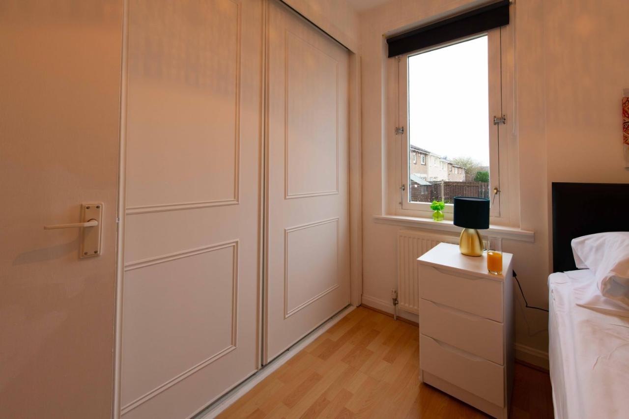 Premier - Chapel Apartment With Driveway! Cleland Экстерьер фото